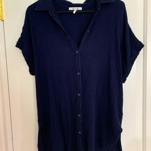 Three Dots Button Down